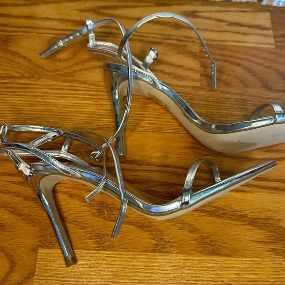NWOT Steve Madden Theresa High Heel Strappy Open Toe Dress Sandal - Picture 4 of 5